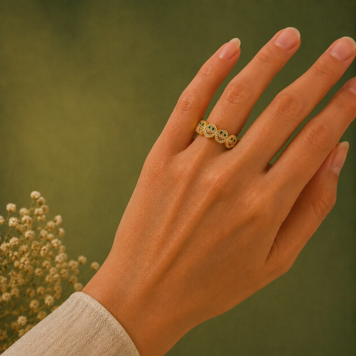 LUCKY LUXE GOLDEN RING